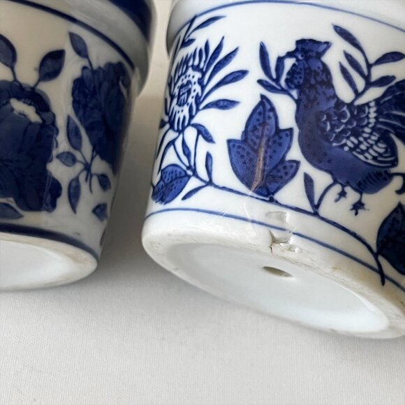 Pair Vintage Blue and White Handpainted Ceramic Planter Pot Rooster Floral - Picture 6 of 7